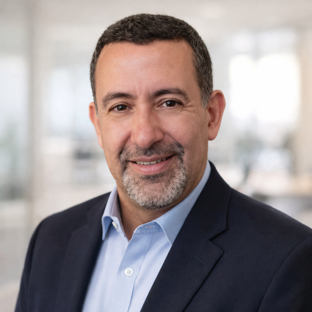 Jorge R. Obando professional headshot